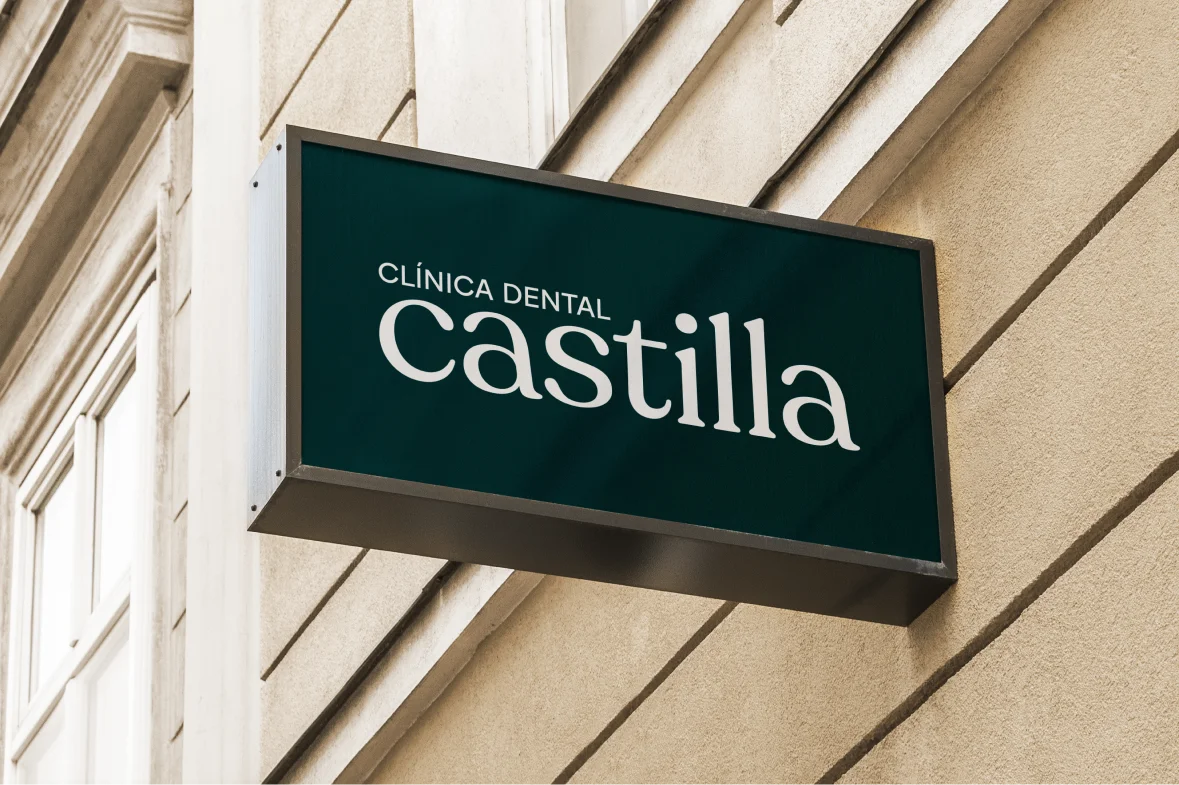 Rebranding e Interiorismo de clínica dental